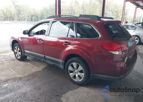 2011 Subaru Outback 2.5I Premium z USA, uszkodzony, nr VIN 4S4BRBCC5B3438901